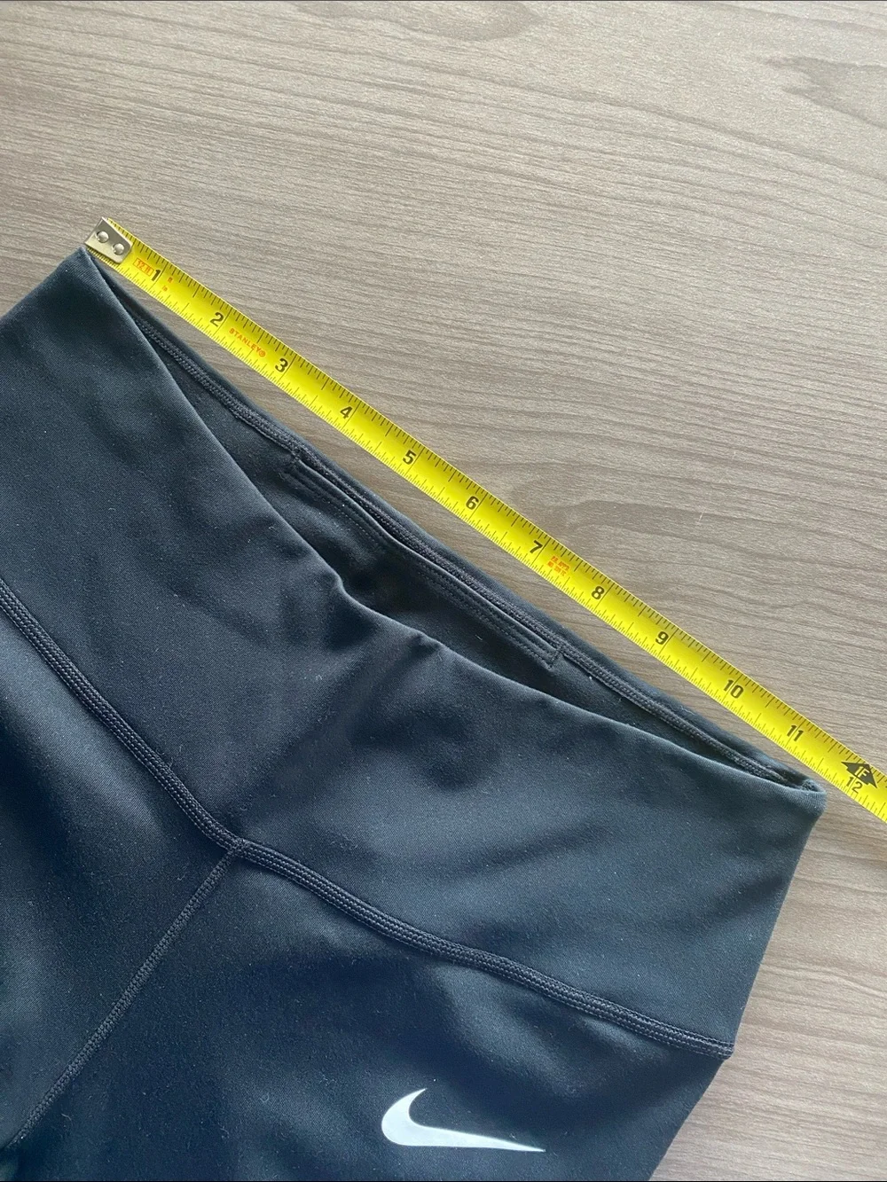 Nike Black Leggings with White Swoosh - Picture 4 of 8